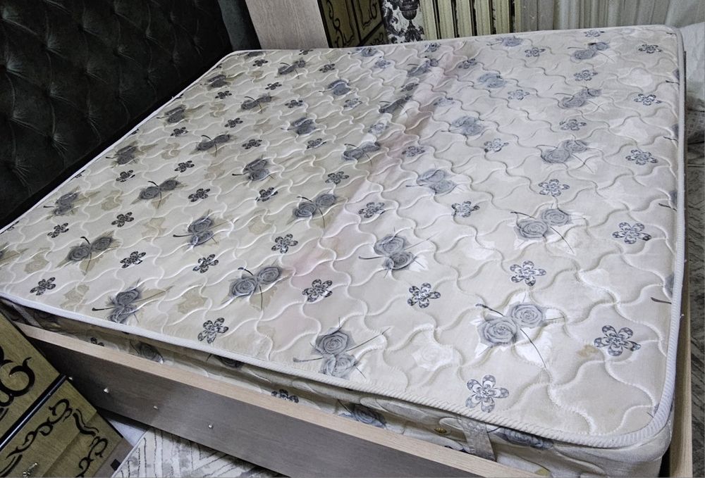 Матрас ортопед Б/у бесплатно