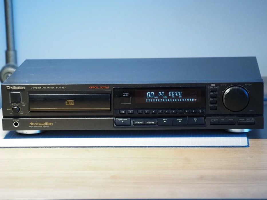 CD Player Technics SL-P333