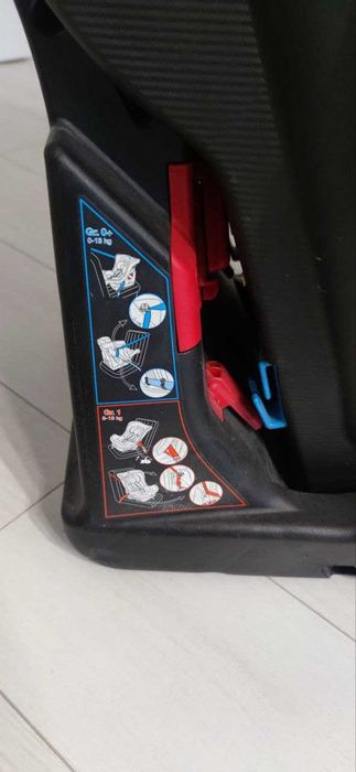 Детское автокресло Chicco Eleta 0+