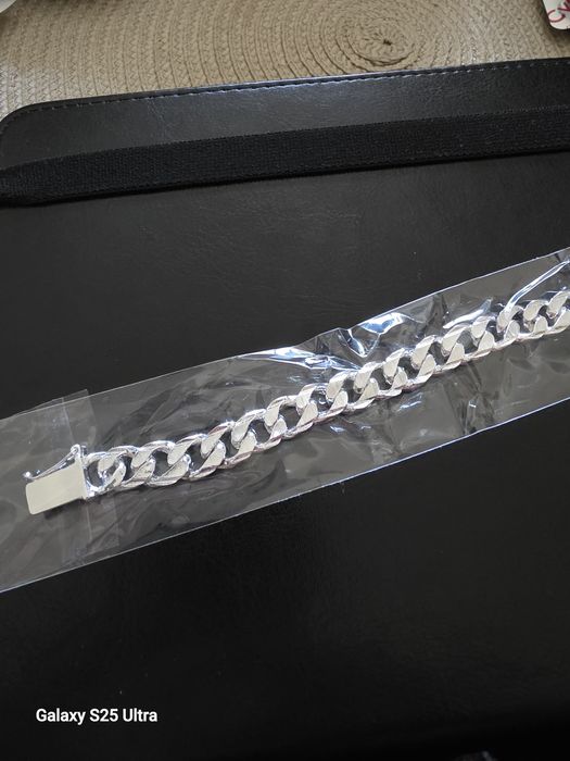 Мъжка сребърна гривна