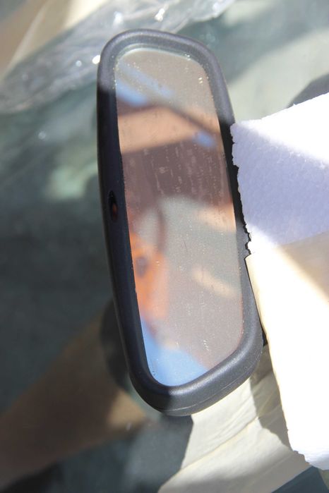 Предно стъкло с огледало за Ситроен DS3 2010 г. Citroen DS3