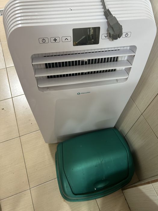 Vand aparate de aer conditionat 8000-12000 btu perfect functionale