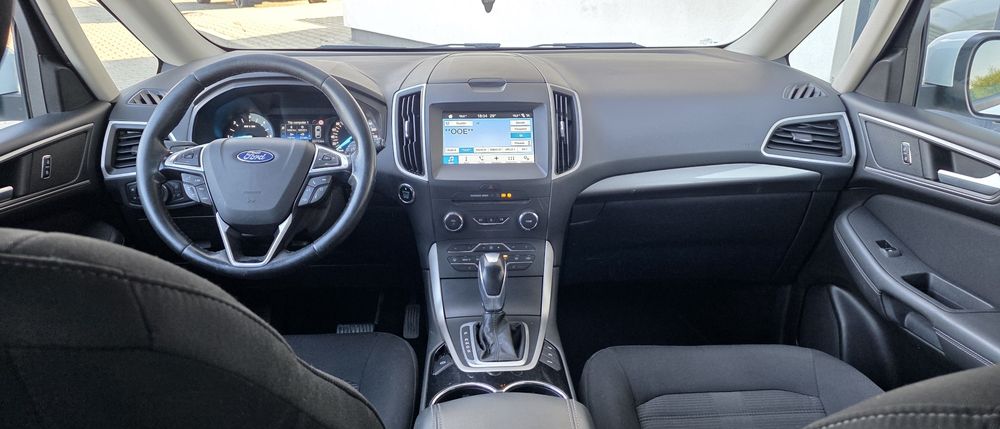 Ford Galaxy 7LOCURI 2.0 diesel cutie automată 2017