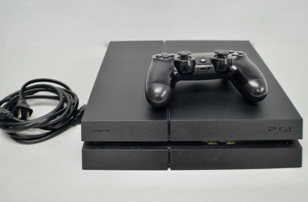 Playstation 4 (ps4)