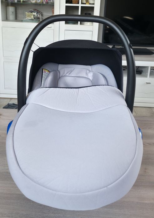 Кошница за кола Avionaut/Tutis Kite + IsoFix база Carlo + адаптери — пълен комплект