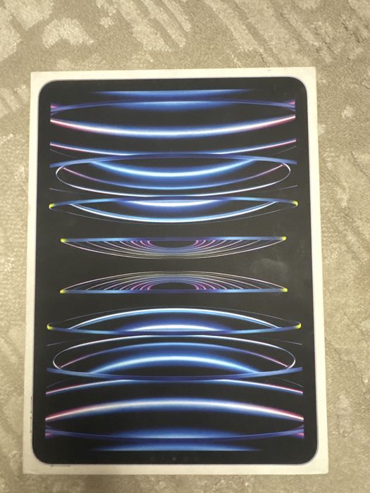 Планшет Apple iPad Pro 11