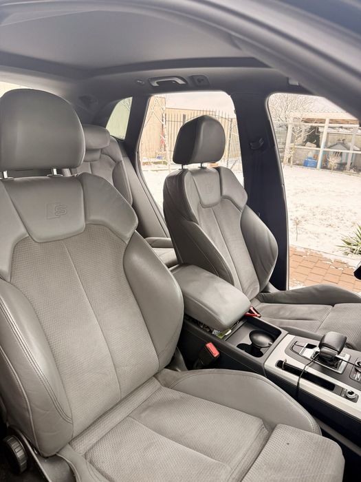 Audi Q5 S line quattro 2019 2.0 TDI – Distribuție schimbată, Impecabil