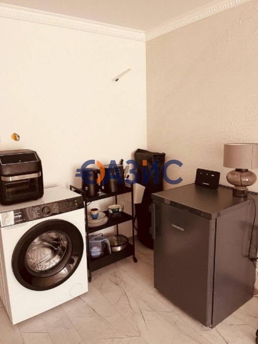 Продава се Едностаен апартамент в к.к. Слънчев бряг - 34 кв.м за 990 €/кв.м - Снимка #6