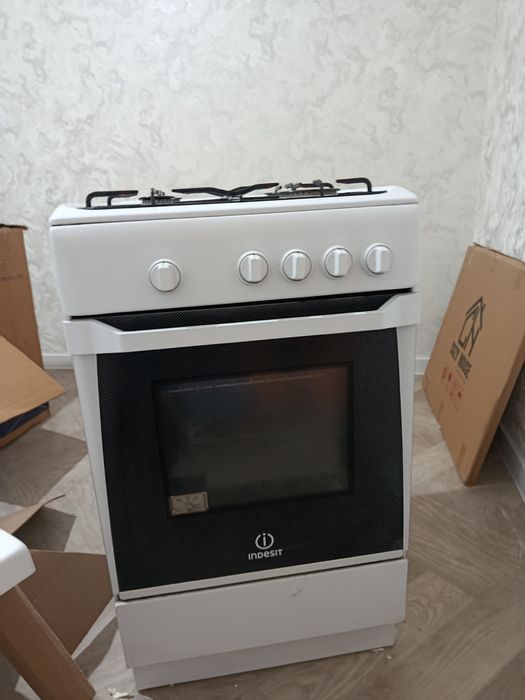 Продается газовая плита