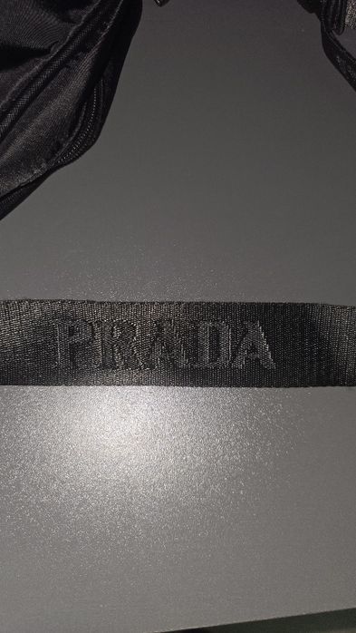 Мъжка чанта Prada