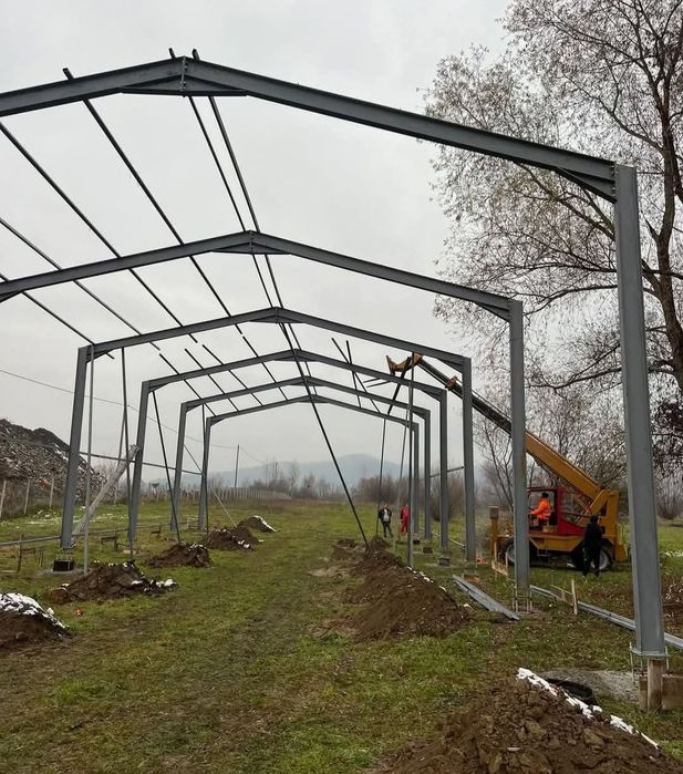 Vand structura metalica 10x20x4h la pret foarte bun.