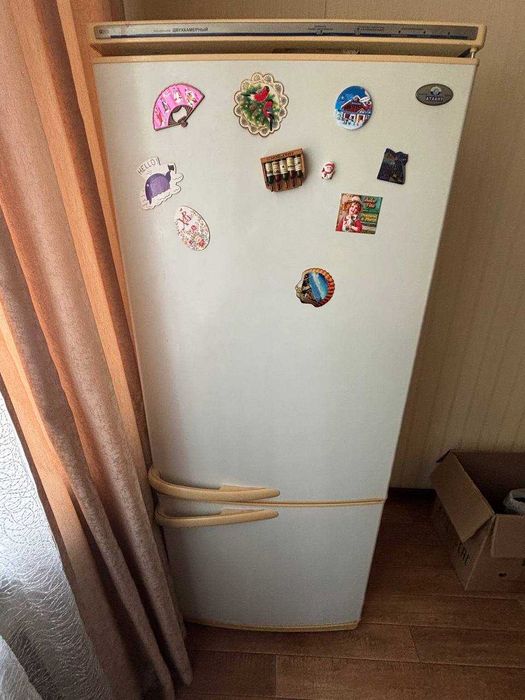 Продам холодильник АТЛАНТ
