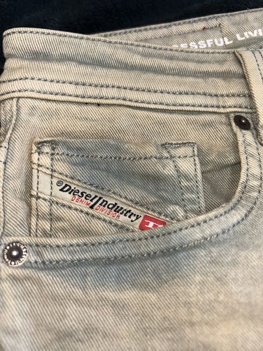 Kukirin nu Blugi Diesel moda