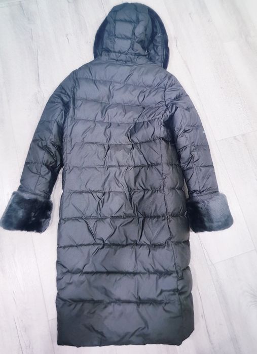 Продам женский пуховик