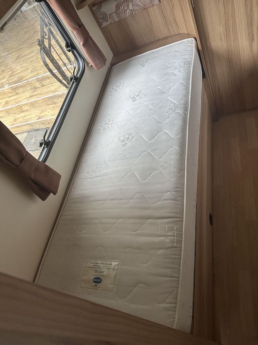 Двулицеви матраци за Bailey Persuit 550-4