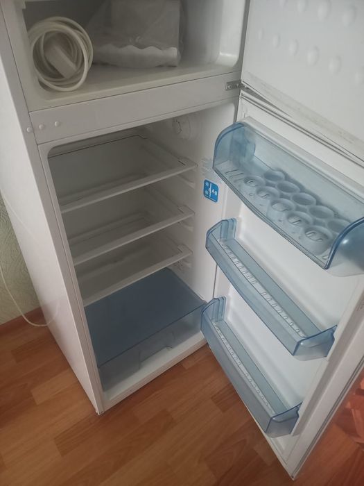 Продаю холодильник в отличном состоянии