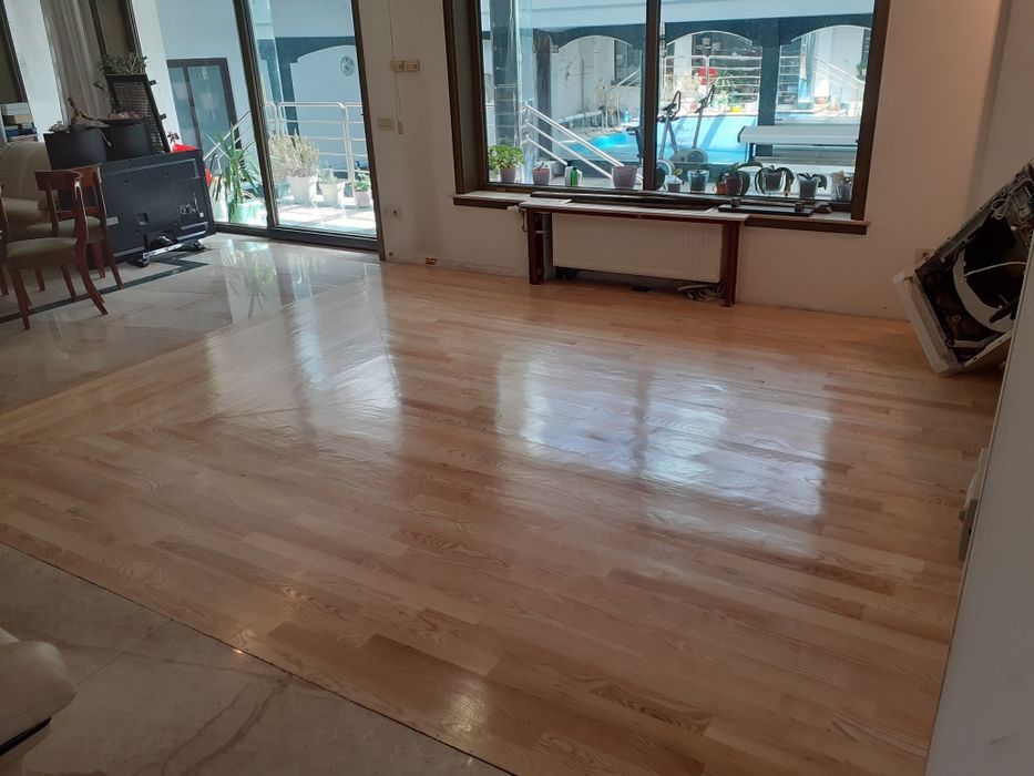 Безпрахово циклене и лакиране на паркет