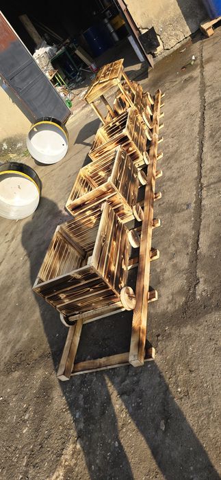 Trenuleț cu vagoane din lemn cu cale ferată inclusa pt  pus flori