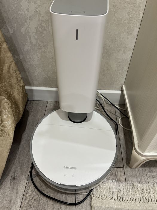 Робот пылесос Samsung