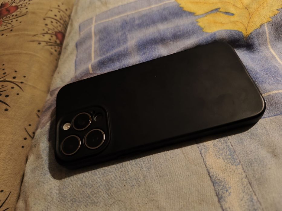 Iponhe 15 pro max 256