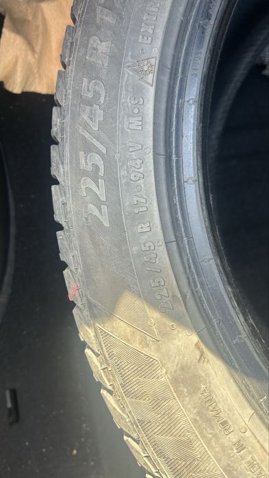 Шины зимние 225/45/17