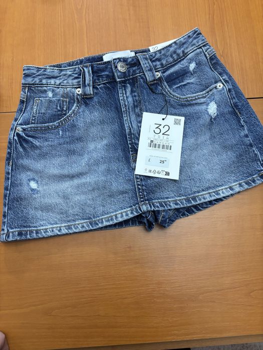 Lot fusta pantalon Denim Stradivarius cu eticheta 62 lei bc