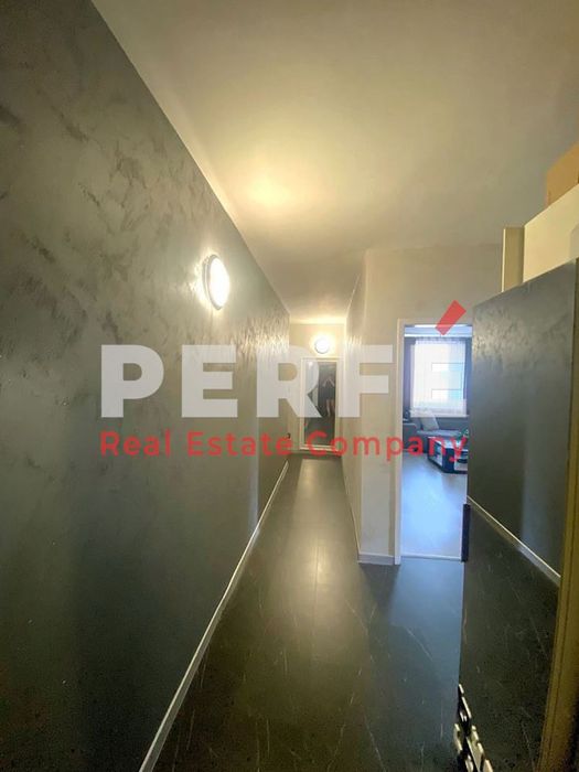 Продава се Тристаен апартамент в София, Бъкстон - 141 кв.м за 2341 €/кв.м - Снимка #8