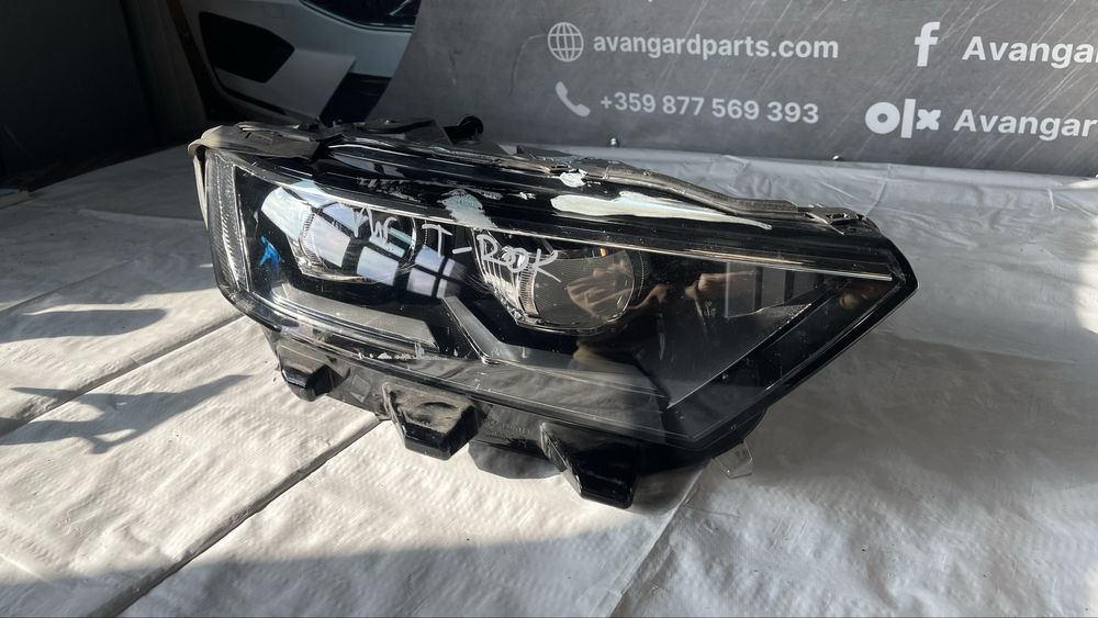 Ляв и десен фар VW T-Roc