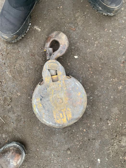 Гак редуктор тельфер крюк