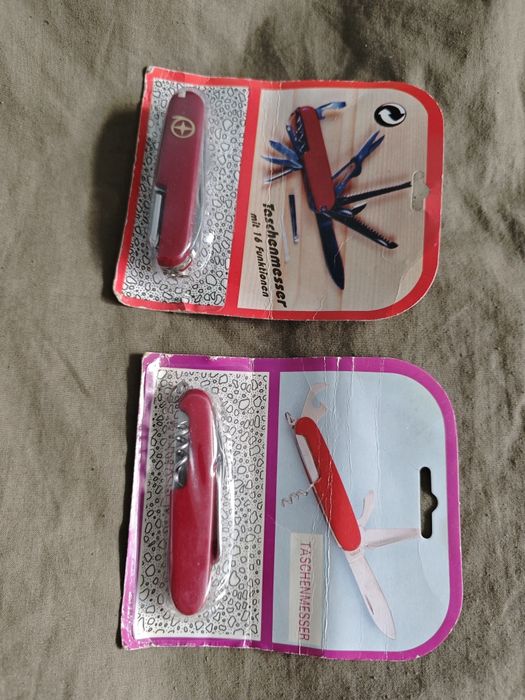 Продавам Многофункционален ловен нож с. Буковец + нож на дневалния