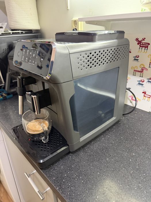 Кафемашина Philips EP2224