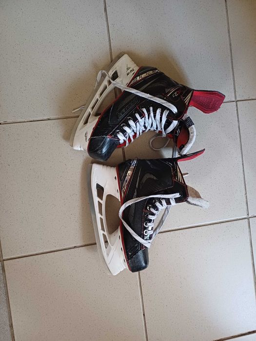 Коньки хоккейные BAUER VAPOR 2.7