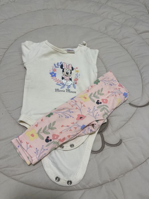 Бебешки дрехи за момиче от H&M