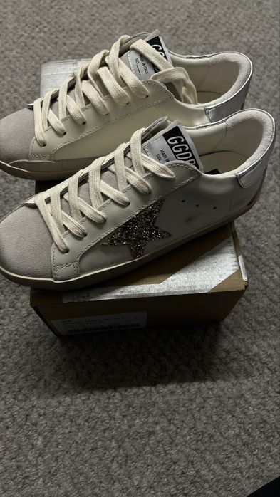 Продам  Golden Goose