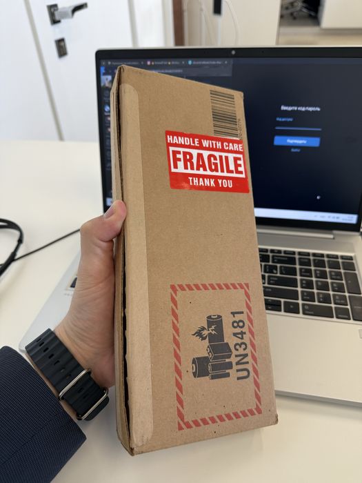 Продам Apple Watch Series 10 46mm Steel Gold Titanium