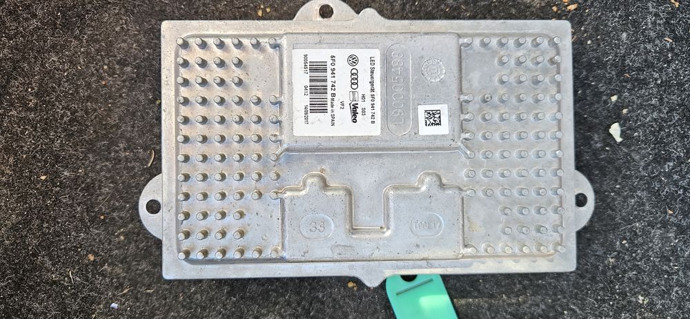 Vând droser pentru Far Led VW Seat