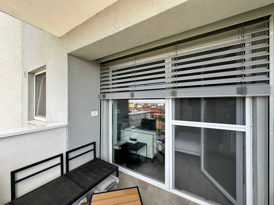 Apartament 2+1/2 camere de dat in chirie -  impecabil - Prima Shops - bloc nou - foarte spatios si luminos
