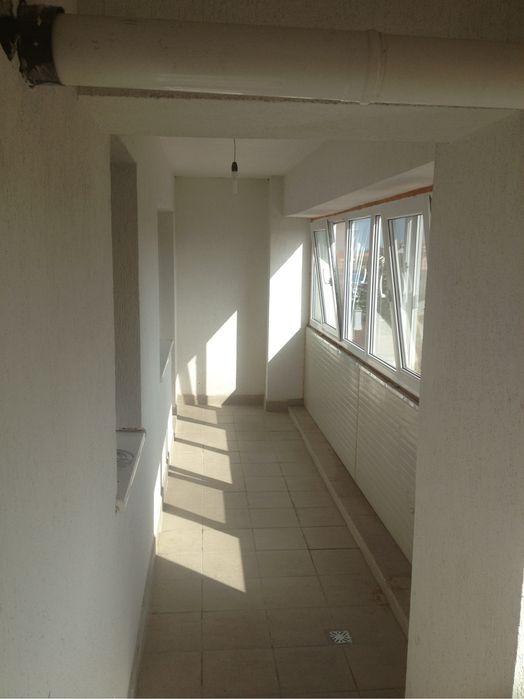 Inchiriez apartament cu o camera + Garaj, zona Calea Turzii