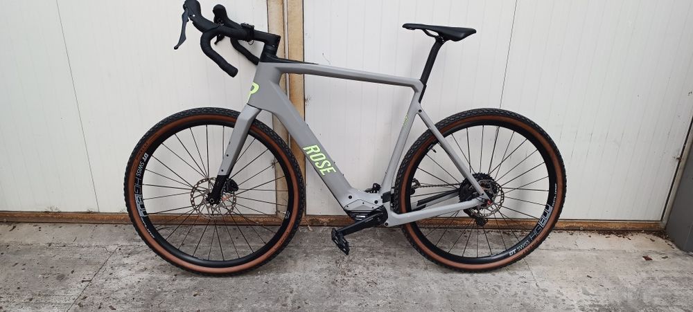 Карбонов електрически гравел Rose