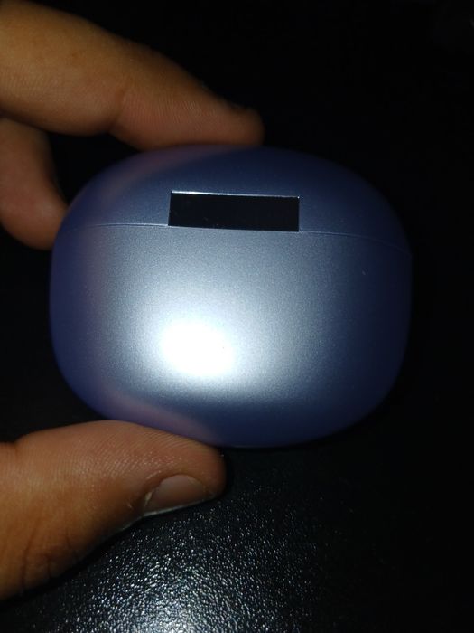HONOR CHOICE Earbuds clip