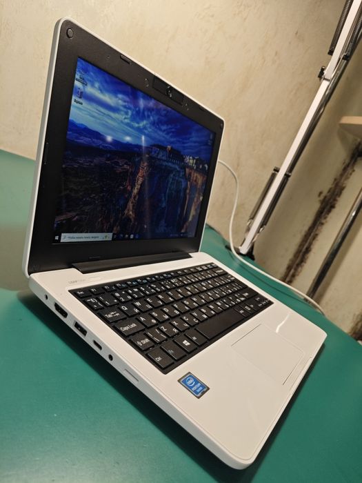 4x ядерный ноутбук ClassMate PC