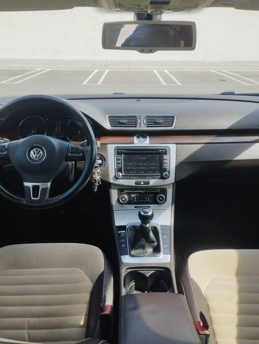 Volkswagen Passat B7 panoramic alcantara