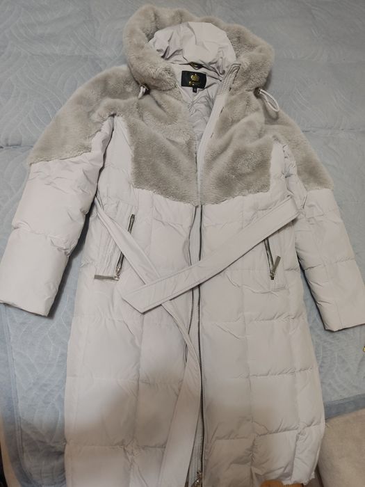 Продам куртку зимнюю