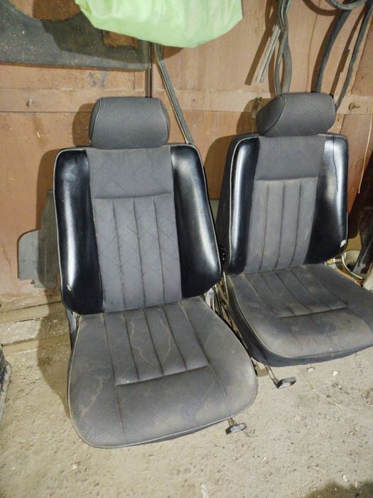 Продам запасные части на Мерседес