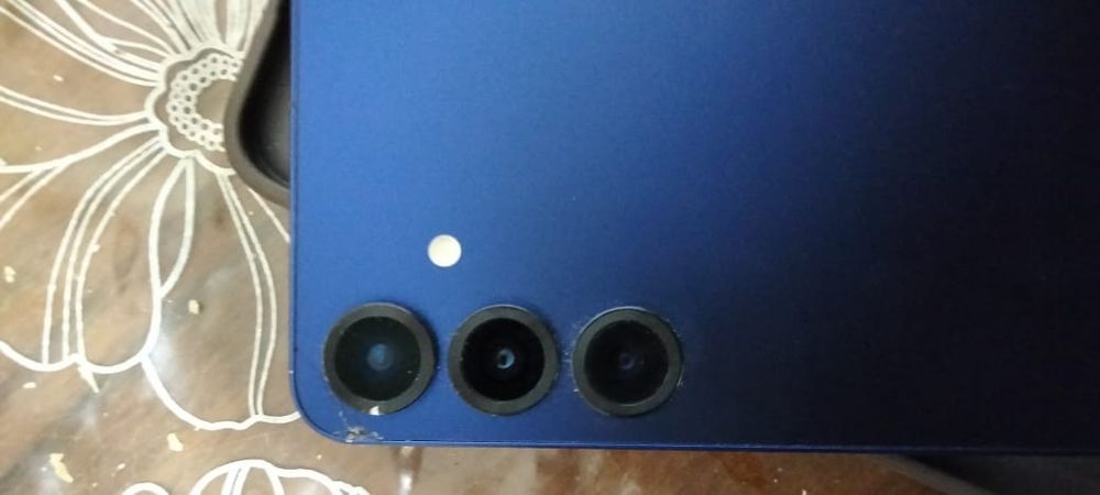 Обменяю Samsung s25 plus 12-256Gb