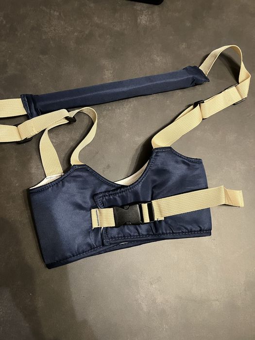 Колан за прохождане и за бебеносене