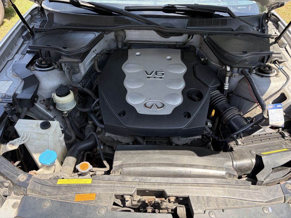 Infiniti fx35 2006 3.5L