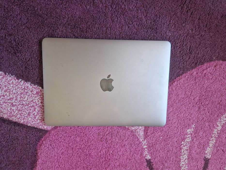 MacBook A1534 EMC 2746