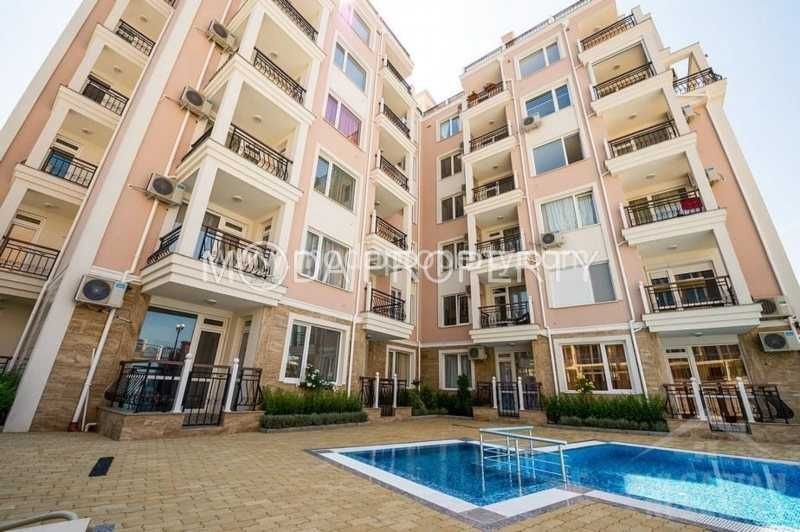 Двустаен апартамент в Свети Влас —само на 5 минути от плажа и центъра!