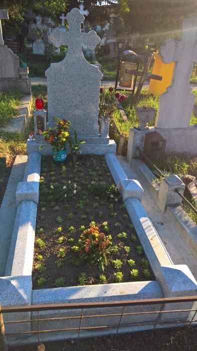 Constructii funerare